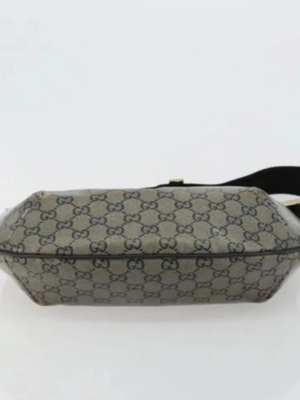 GUCCI GG Crystal Shoulder Bag Coated Canvas Black Gold 181092 Auth 182213 - Picture 7 of 16